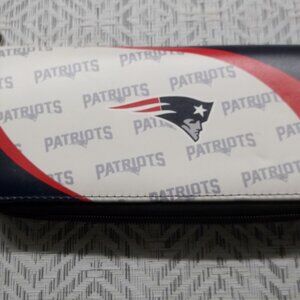LADIES NEW ENGLAND PATRIOTS WALLET